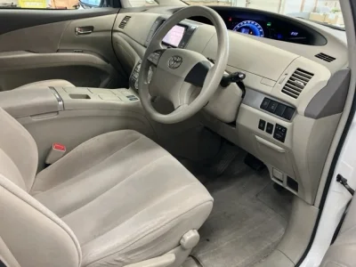 Toyota Estima Hybrid