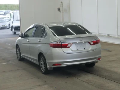 Honda GRACE