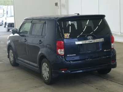 Toyota Corolla Rumion