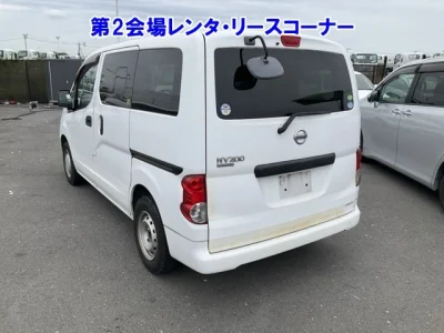 Nissan NV200