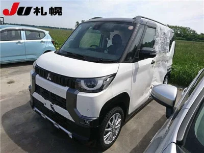 Mitsubishi Delica Mini