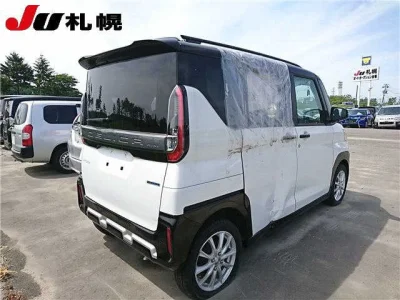 Mitsubishi Delica Mini