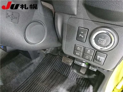 Daihatsu Mira Tocot