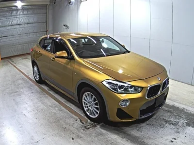 BMW X2