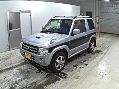 Mitsubishi Pajero Mini