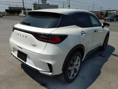 Lexus LBX