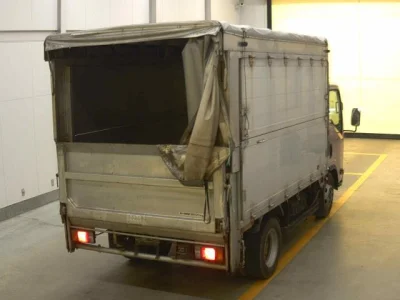 Nissan CONDOR