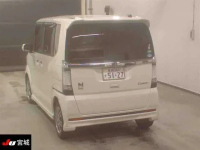 Honda N BOX