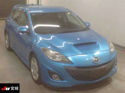 Mazda AXELA