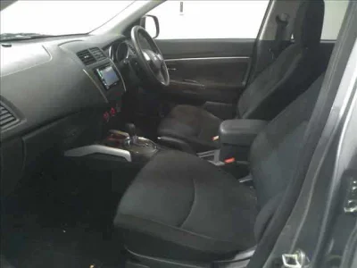 Mitsubishi RVR