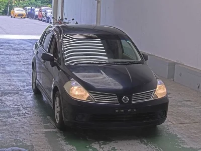 Nissan Tiida Latio