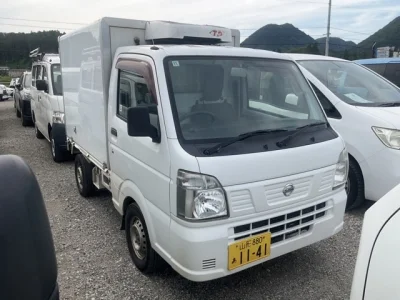 Nissan NT100 Clipper