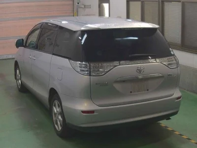 Toyota Estima Hybrid