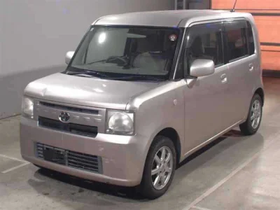 Toyota Pixis Space