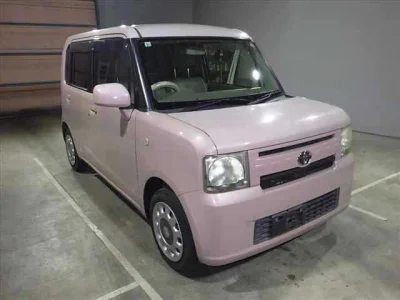 Toyota Pixis Space