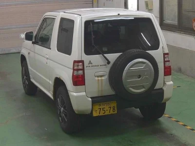 Mitsubishi Pajero Mini