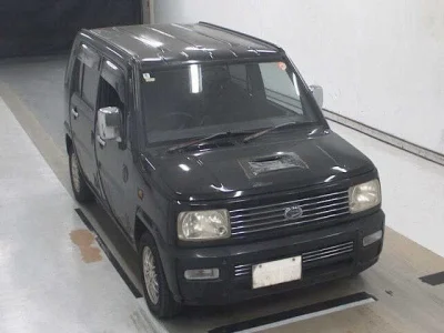 Daihatsu Naked
