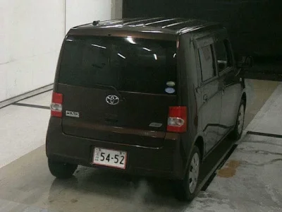 Toyota Pixis Space