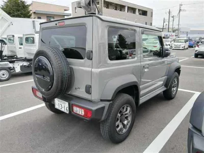 Suzuki Jimny Sierra