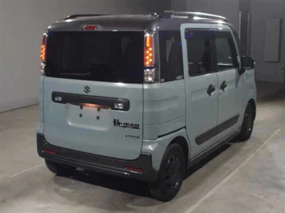 Suzuki Spacia Gear