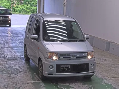 Mitsubishi Toppo