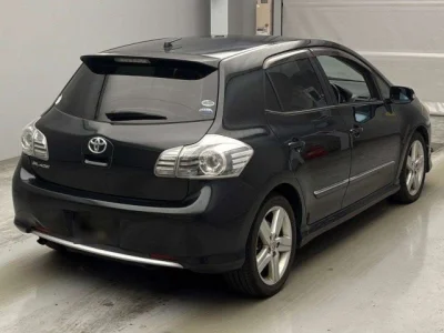 Toyota Blade