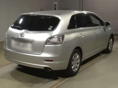 Toyota Mark X Zio
