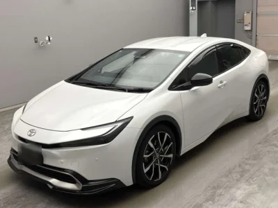 Toyota Prius PHV
