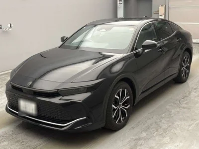 Toyota Crown Crossover