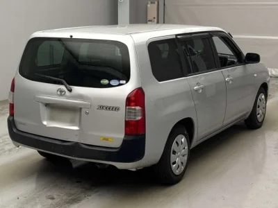 Toyota Succeed