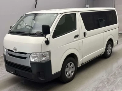 Toyota RegiusAce