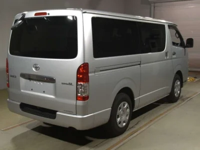 Toyota HiAce Van