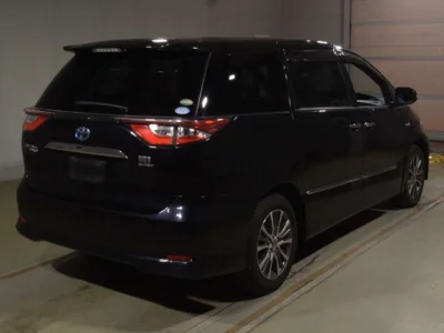 Toyota Estima Hybrid