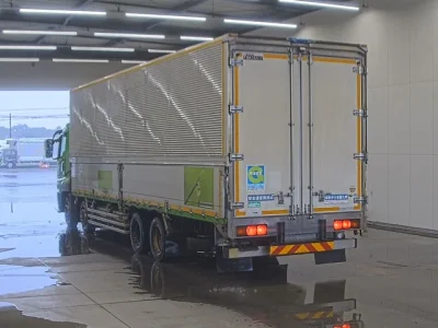 Mitsubishi FUSO SUPER GREAT