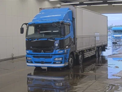 Mitsubishi FUSO SUPER GREAT
