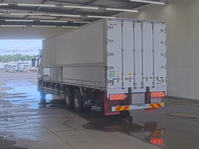 Mitsubishi FUSO SUPER GREAT