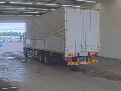 Mitsubishi FUSO SUPER GREAT
