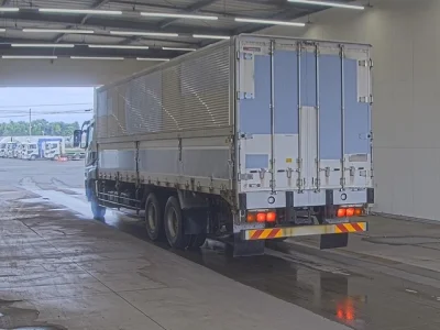 Mitsubishi FUSO SUPER GREAT