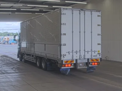 Hino PROFIA