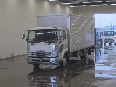 Isuzu FORWARD