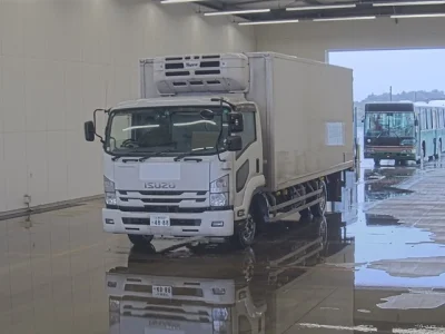 Isuzu FORWARD