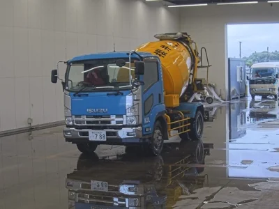 Isuzu FORWARD