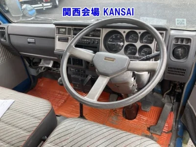 Mazda Titan