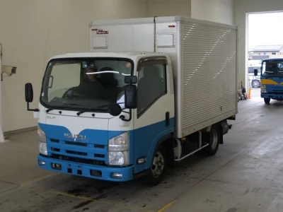 Isuzu ELF