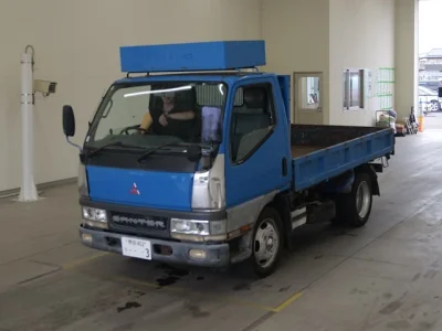 Mitsubishi Fuso Canter