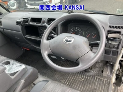Mazda Bongo Van