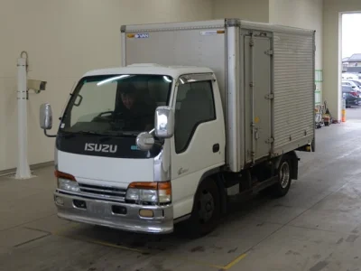 Isuzu Elf