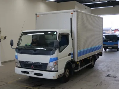Mitsubishi Fuso Canter