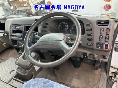 Mitsubishi Rosa