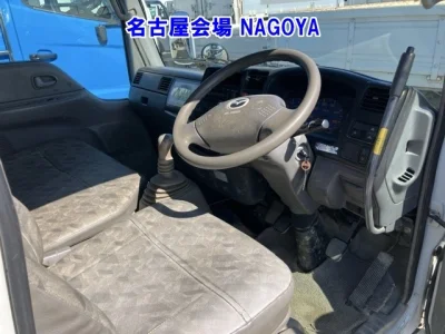 Mazda Titan